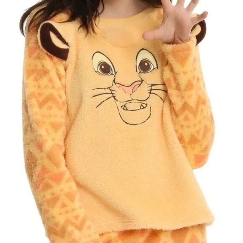 Disney The Lion King Simba Fuzzy Pajama Set Top‎ and Shorts junior small